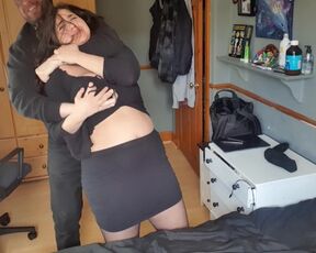 Couldn't escape the burglar! Look what he did to me!